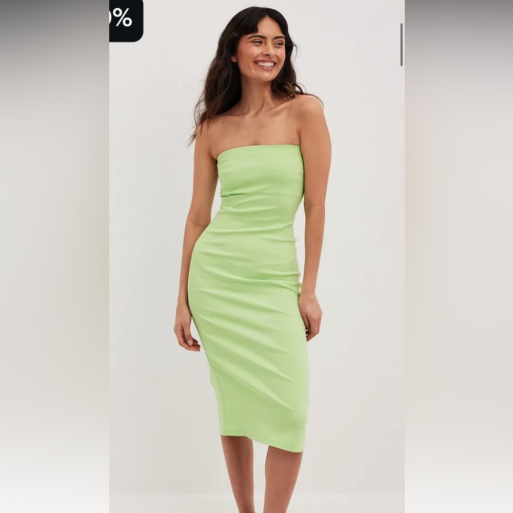 NA-KD bandeau bodycon dress EU size 38 NWT unopened